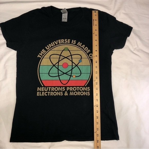 Graphic Tee Size M Science Funny Sarcastic Black Short Sleeve Gilden T-Shirt - Picture 5 of 6